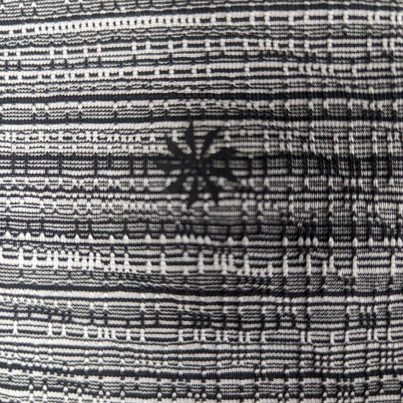 Athleta 7/8 Leggings Striped With Pockets Black and Gray Size M - Picture 7 of 10